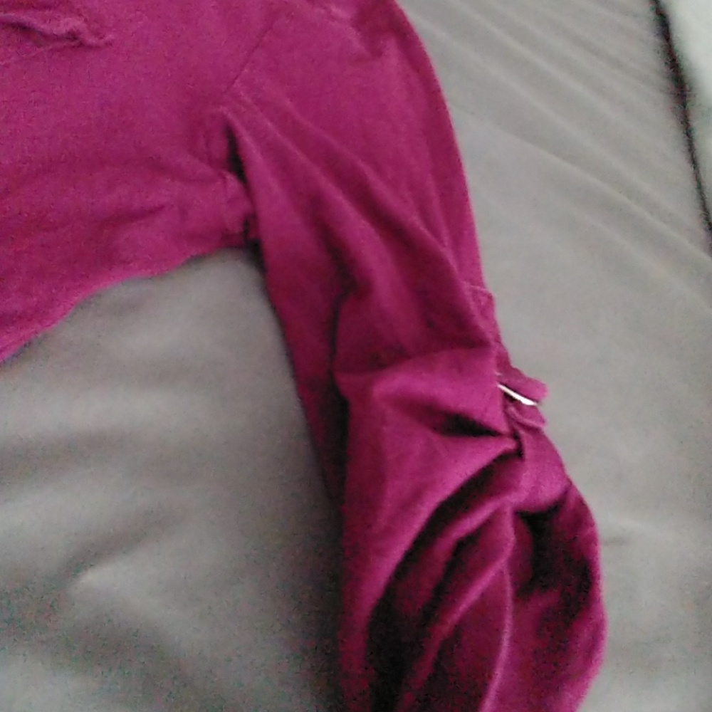 Shirt - Picture 4 of 4